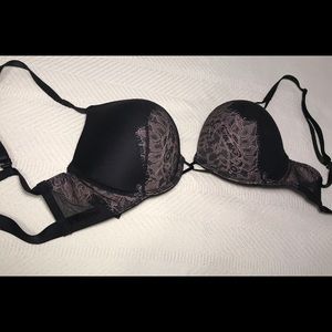 Victoria Secret Bombshell Push-Up Bra w/ Lace